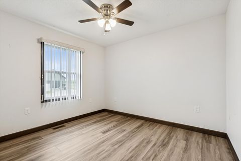 Tiny photo for 322 E River Court, Camanche, IA 52730 (MLS # 12635940)
