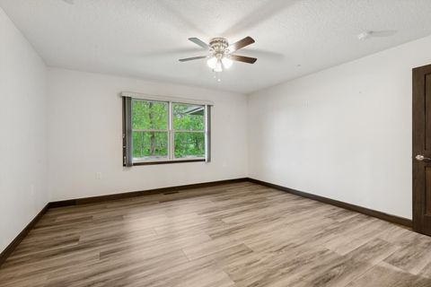 Tiny photo for 322 E River Court, Camanche, IA 52730 (MLS # 12635940)