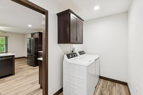 Tiny photo for 322 E River Court, Camanche, IA 52730 (MLS # 12635940)