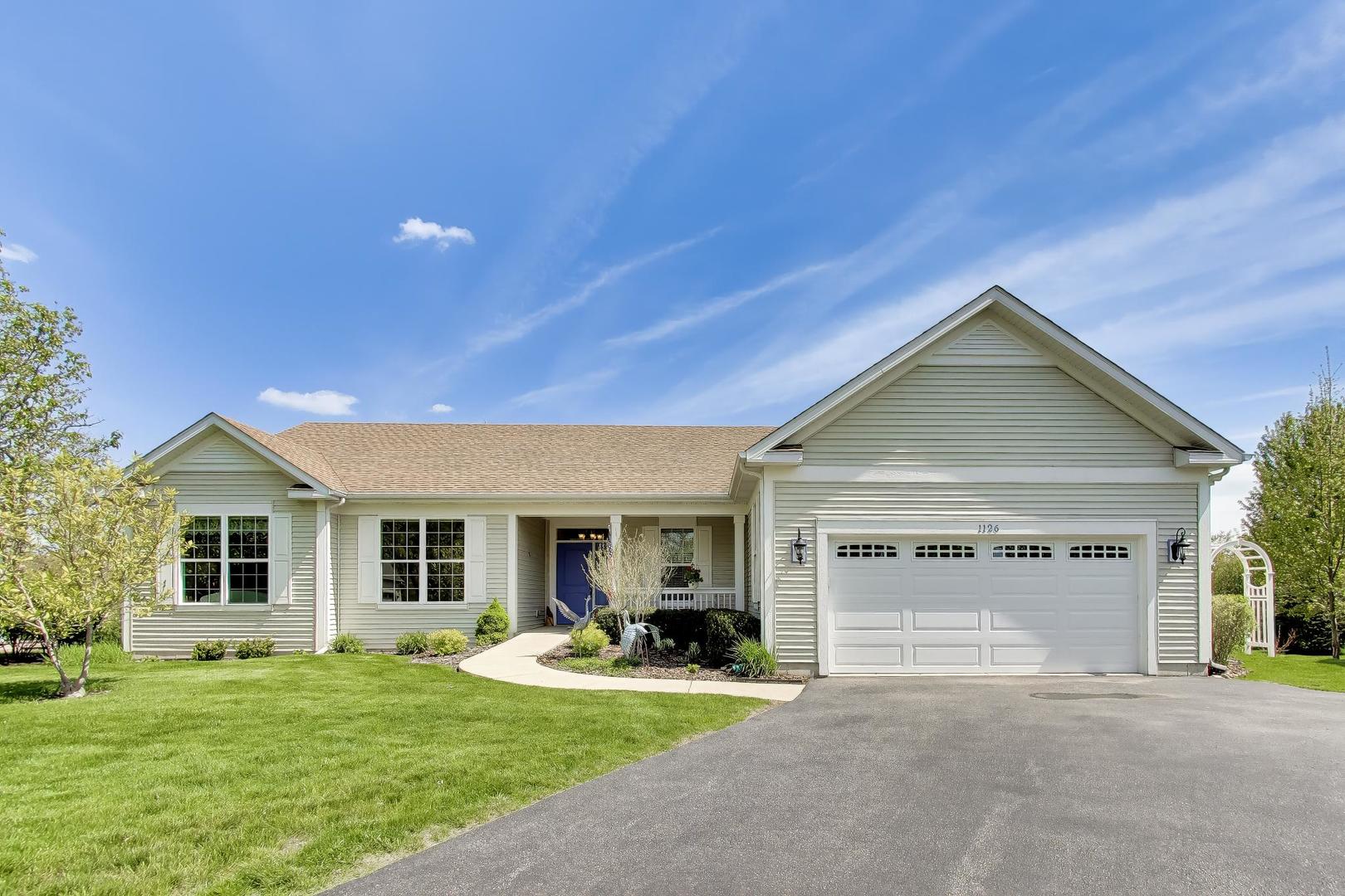 1126 Oak Point Court