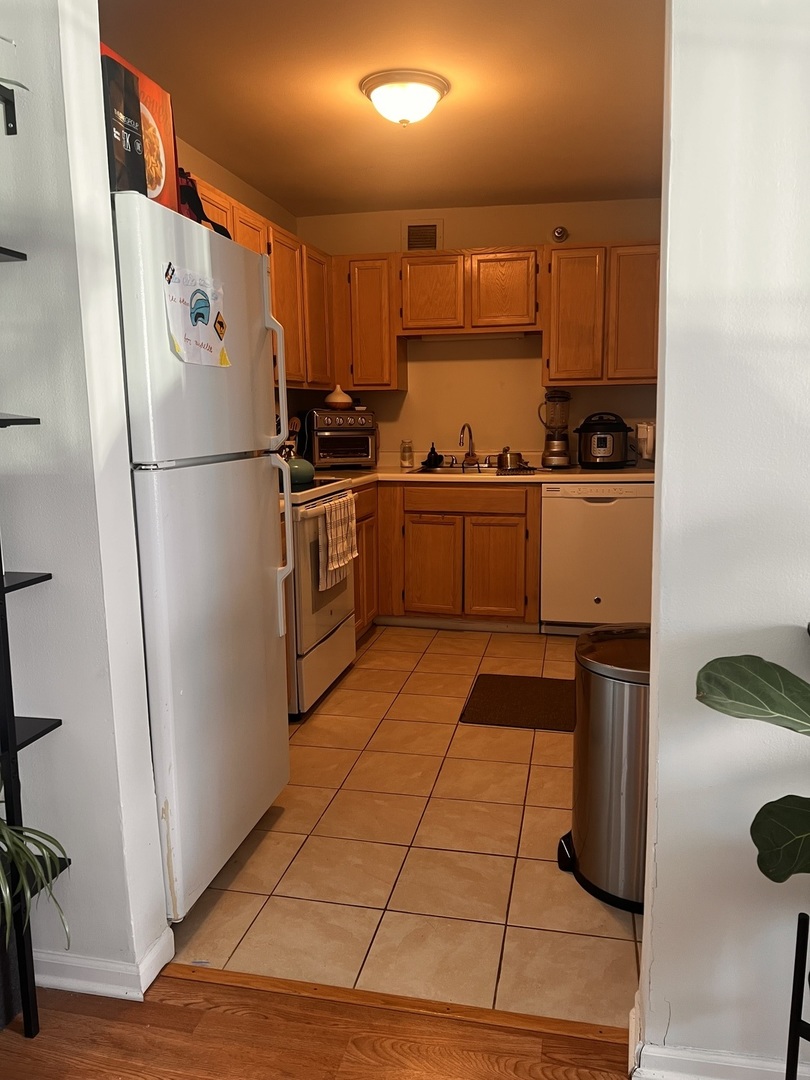 200 N Dearborn Street 4508