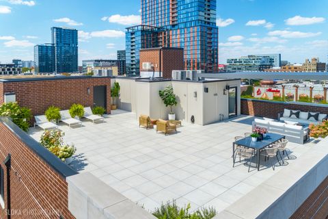 Tiny photo for 116 N Willard Court #PH01, Chicago, IL 60607 (MLS # 12589325)