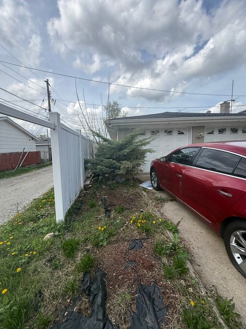 Tiny photo for 1396 Buffalo Avenue, Calumet City, IL 60409 (MLS # 12622887)