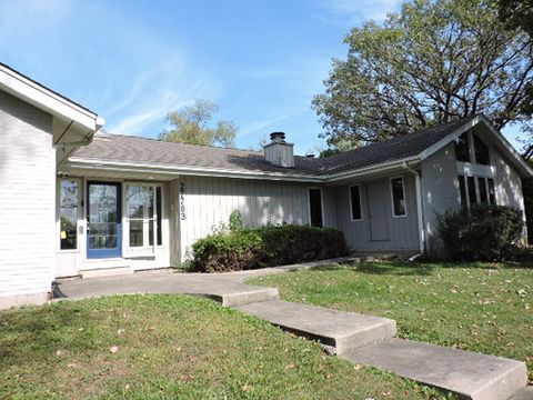 Tiny photo for 27763 W Lakeview Drive N, Lake Barrington, IL 60084 (MLS # 12491862)