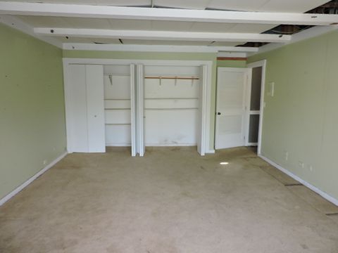 Tiny photo for 27763 W Lakeview Drive N, Lake Barrington, IL 60084 (MLS # 12491862)