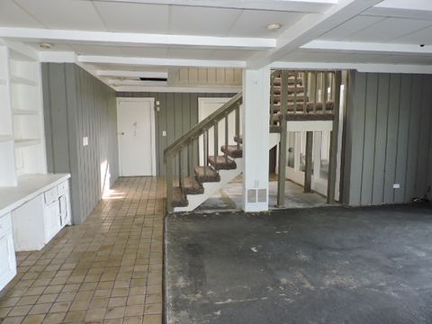 Tiny photo for 27763 W Lakeview Drive N, Lake Barrington, IL 60084 (MLS # 12491862)