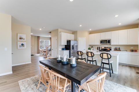 Tiny photo for 549 ARYE Drive, Elgin, IL 60124 (MLS # 12638732)