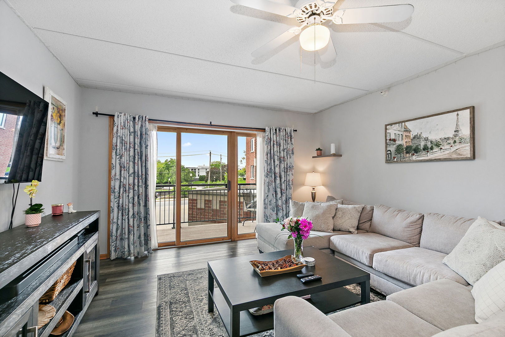 455 W Front Street 201