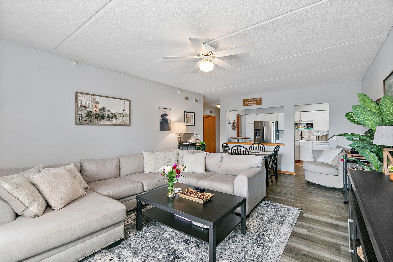 455 W Front Street 201