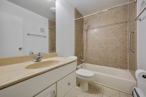 Tiny photo for 108 Boardwalk Street #2E, Elk Grove Village, IL 60007 (MLS # 12710539)
