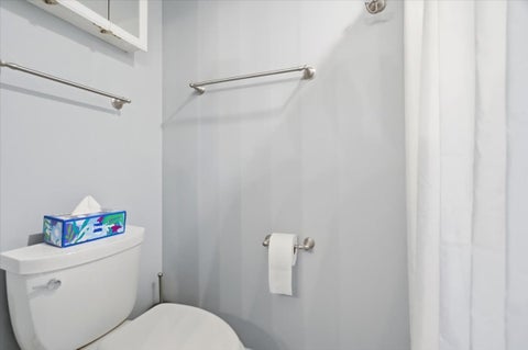 Tiny photo for 895 Garfield Avenue, Libertyville, IL 60048 (MLS # 12784034)