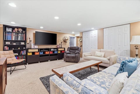 Tiny photo for 895 Garfield Avenue, Libertyville, IL 60048 (MLS # 12784034)