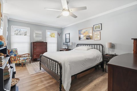 Tiny photo for 895 Garfield Avenue, Libertyville, IL 60048 (MLS # 12784034)