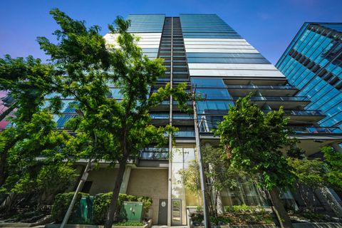 Tiny photo for 860 W Blackhawk Street #2106, Chicago, IL 60642 (MLS # 12487529)
