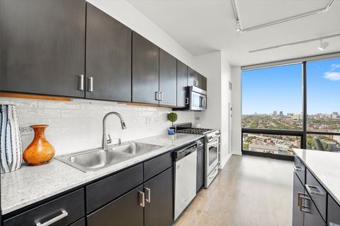 Tiny photo for 860 W Blackhawk Street #2106, Chicago, IL 60642 (MLS # 12487529)