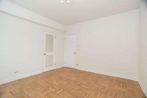 Tiny photo for 5048 N Marine Drive #F3, Chicago, IL 60640 (MLS # 12597586)