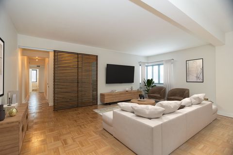 Tiny photo for 5048 N Marine Drive #F3, Chicago, IL 60640 (MLS # 12597586)