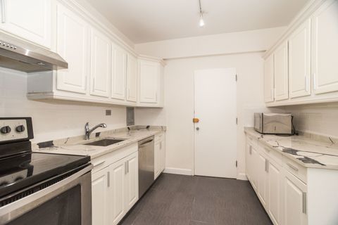 Tiny photo for 5048 N Marine Drive #F3, Chicago, IL 60640 (MLS # 12597586)