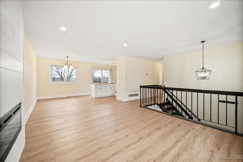 Tiny photo for 5628 Crestwood Road, Matteson, IL 60443 (MLS # 12574155)