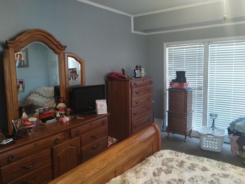 Tiny photo for 600 S Skyline, Carbondale, IL 62901 (MLS # EB302998)