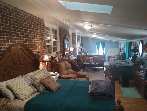 Tiny photo for 600 S Skyline, Carbondale, IL 62901 (MLS # EB302998)