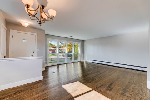 Tiny photo for 4856 Wick Drive, Oak Lawn, IL 60453 (MLS # 12568937)