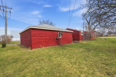 Tiny photo for 18301 Le Claire Avenue, Country Club Hills, IL 60478 (MLS # 12603017)