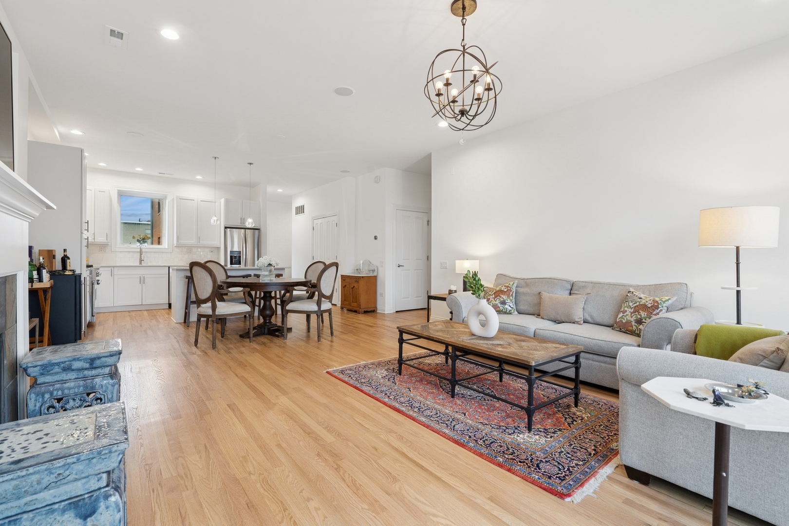 1355 W Washington Boulevard 5B