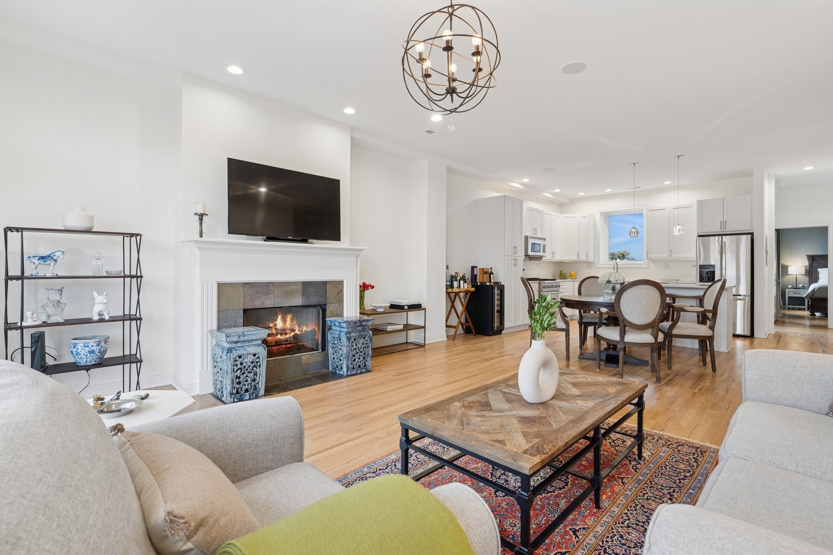1355 W Washington Boulevard 5B