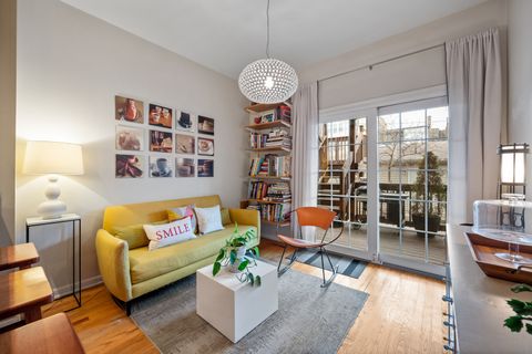 Tiny photo for 2444 N Linden Place #1, Chicago, IL 60647 (MLS # 12580941)