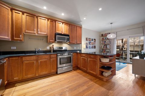 Tiny photo for 2444 N Linden Place #1, Chicago, IL 60647 (MLS # 12580941)