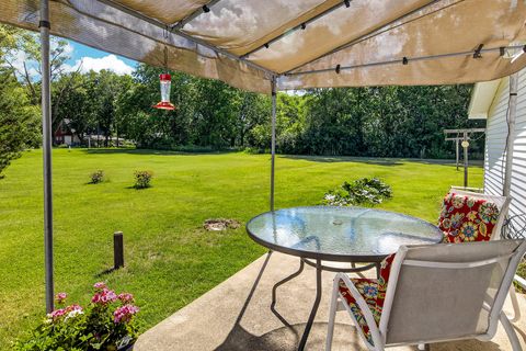 Tiny photo for 9690 N 2ND Street, Roscoe, IL 61073 (MLS # 12684774)