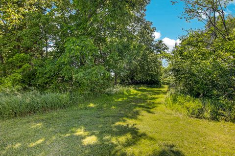 Tiny photo for 9690 N 2ND Street, Roscoe, IL 61073 (MLS # 12684774)