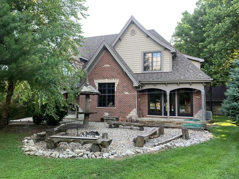 Photo of 423 Mallard Point, Danville, IL 61832 (MLS # 12378999)
