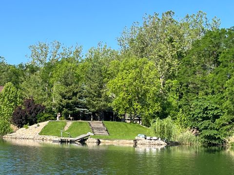 Tiny photo for 423 Mallard Point, Danville, IL 61832 (MLS # 12378999)