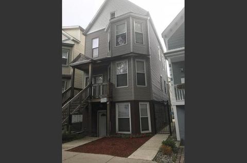 1236 W Oakdale Avenue 2F Chicago IL 60657