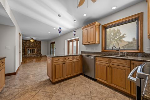 Tiny photo for 1312 N Saddle Row, Addison, IL 60101 (MLS # 12498427)