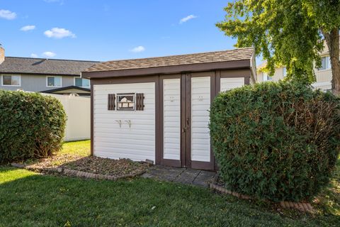 Tiny photo for 1312 N Saddle Row, Addison, IL 60101 (MLS # 12498427)