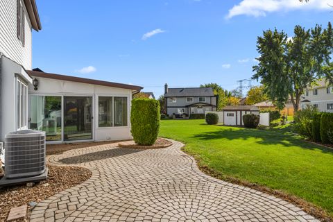 Tiny photo for 1312 N Saddle Row, Addison, IL 60101 (MLS # 12498427)