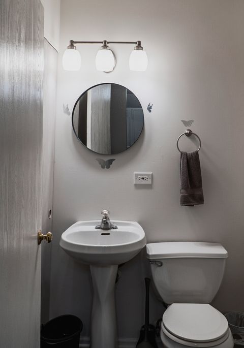 Tiny photo for 1525 S lawndale Avenue, Chicago, IL 60623 (MLS # 12538027)