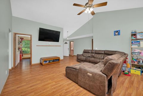 Tiny photo for 22954 McGuire Road, Wilmington, IL 60481 (MLS # 12573085)