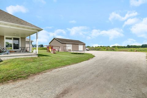 Tiny photo for 22954 McGuire Road, Wilmington, IL 60481 (MLS # 12573085)