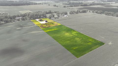 Tiny photo for 22954 McGuire Road, Wilmington, IL 60481 (MLS # 12573085)