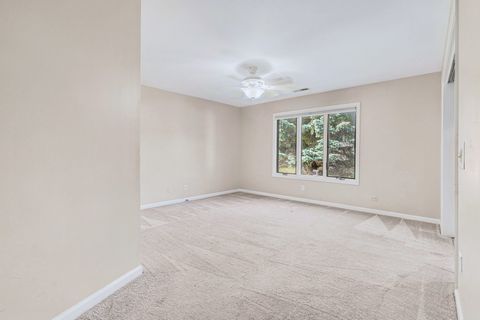 Tiny photo for 1128 BRISTLECONE Court #1128, Darien, IL 60561 (MLS # 12621518)