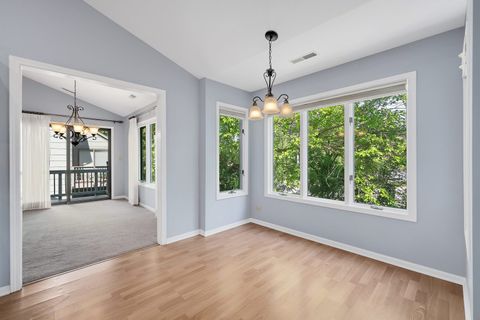 Tiny photo for 1128 BRISTLECONE Court #1128, Darien, IL 60561 (MLS # 12621518)