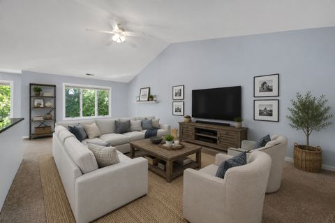 Tiny photo for 1128 BRISTLECONE Court #1128, Darien, IL 60561 (MLS # 12621518)