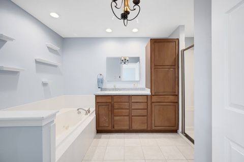 Tiny photo for 1128 BRISTLECONE Court #1128, Darien, IL 60561 (MLS # 12621518)