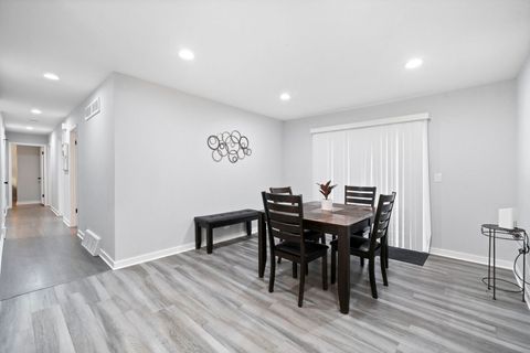 Tiny photo for 325 W Central Avenue, Lombard, IL 60148 (MLS # 12512008)