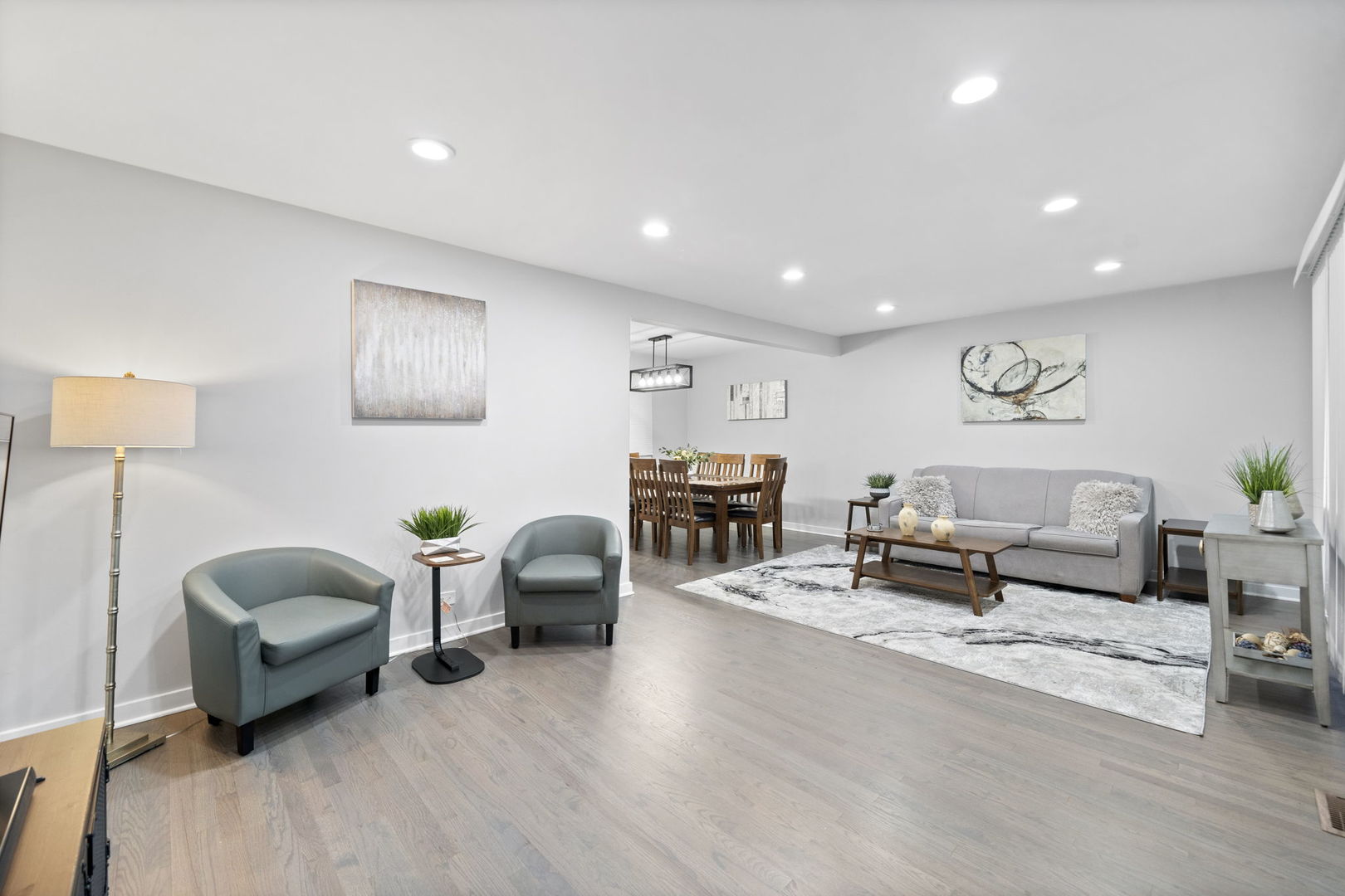 325 W Central Avenue