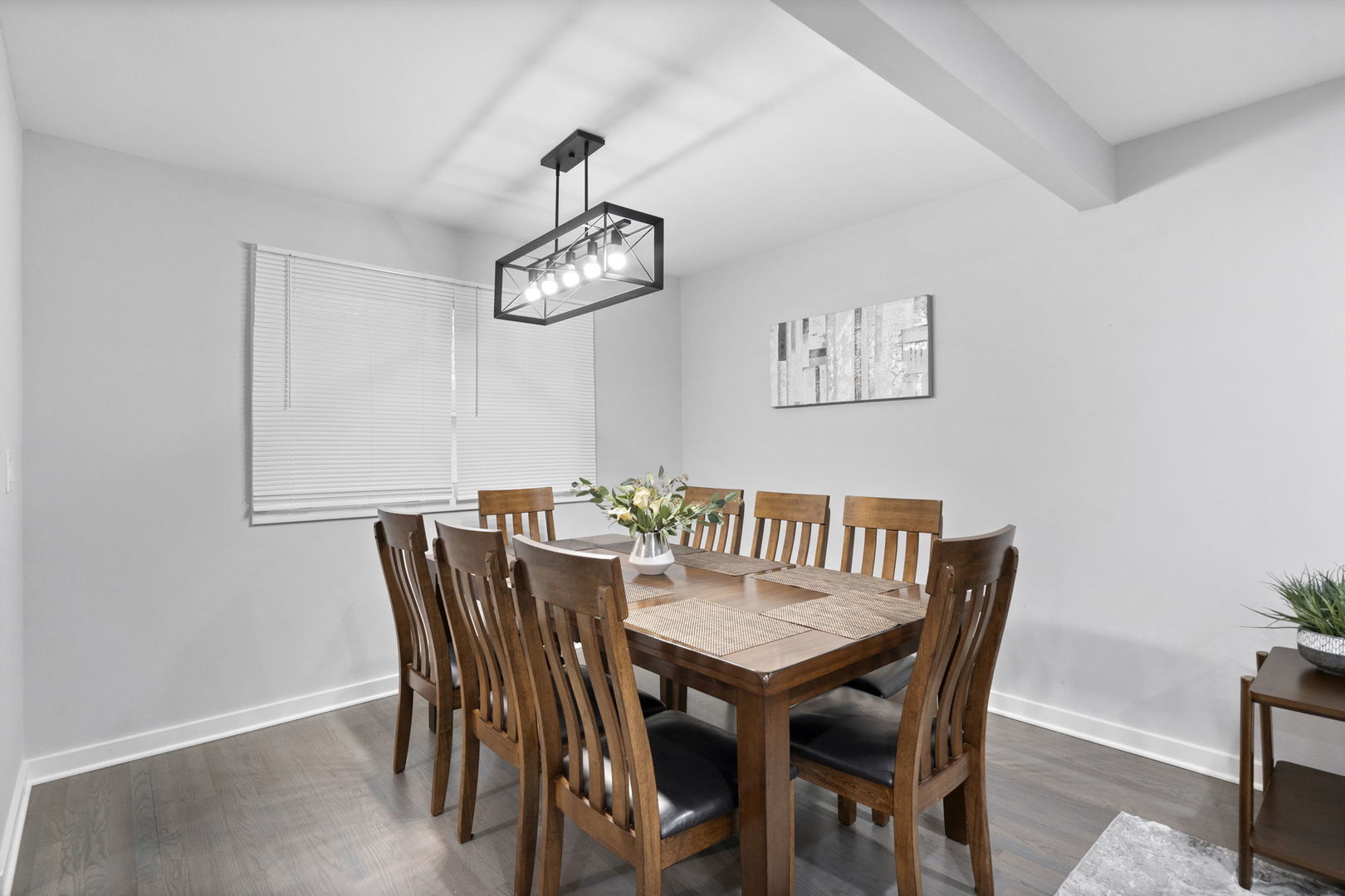 325 W Central Avenue